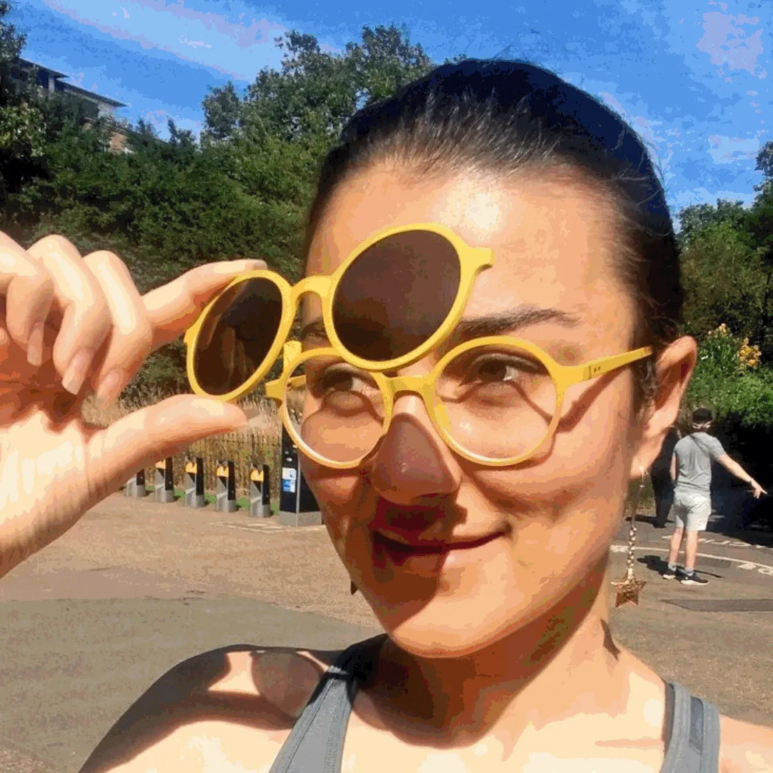' 1.5 readers magnetic glasses yellow