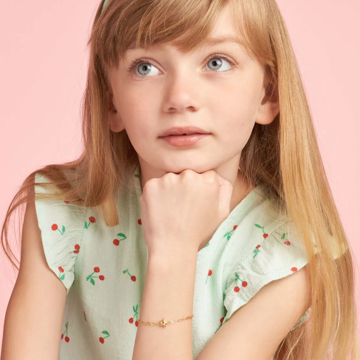 14K Yellow Gold Kid's Paper Clip Chain Bracelet with Star