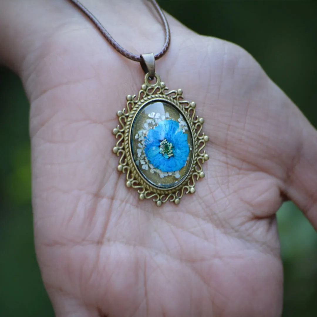 Azure Fantasia Real Dried Flower Necklace