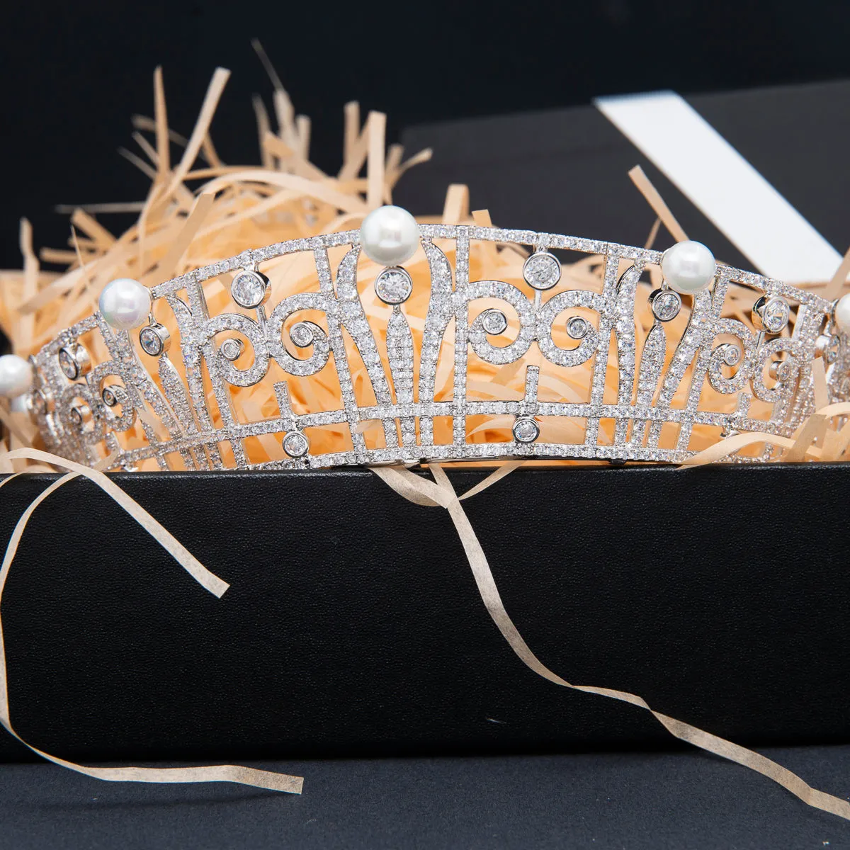 Cubic Zirconia Royal Replica Tiara for Wedding,Pearl Head Accessories for Girl CH10390