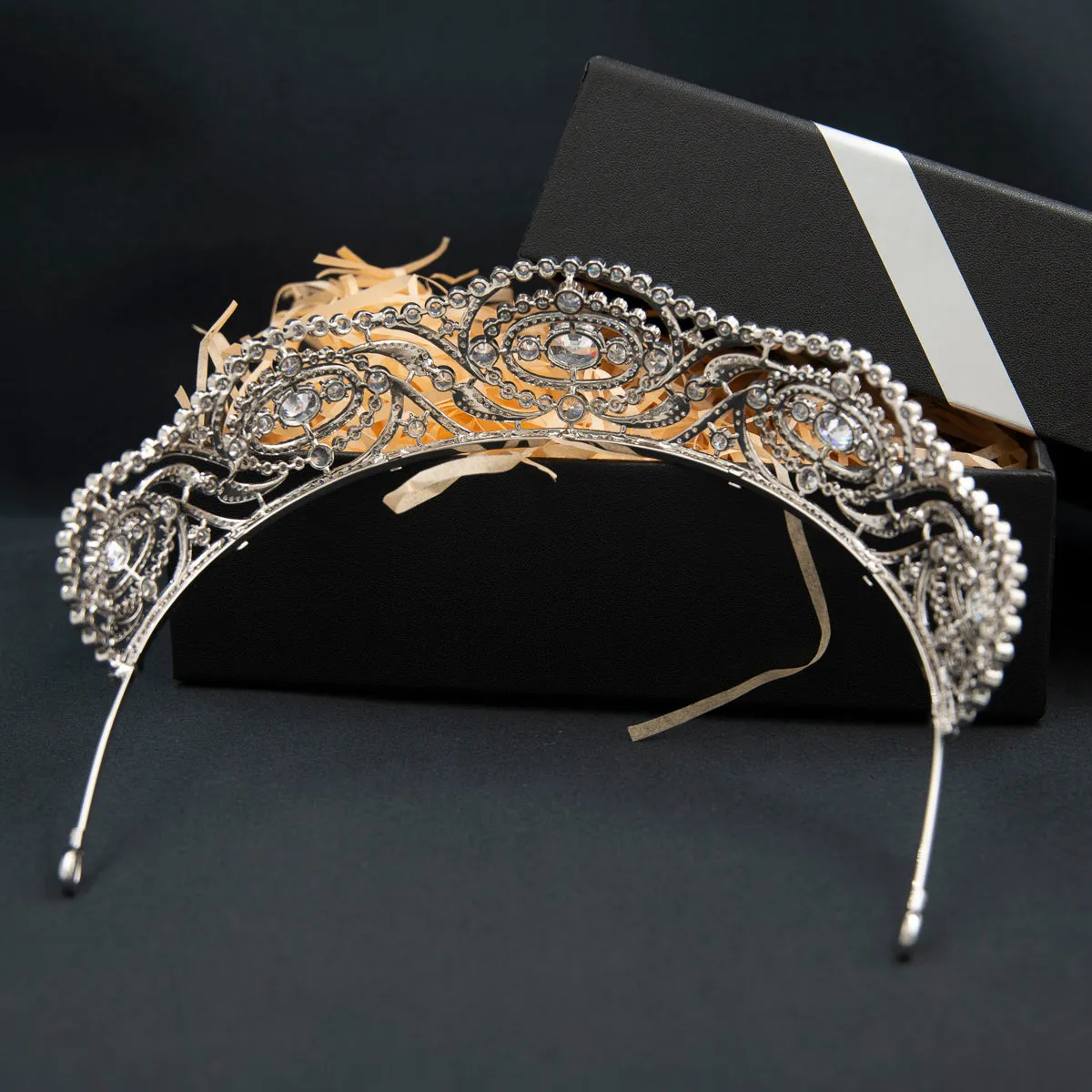 Duchess of Calabria's Replica Tiara,Cubic Zirconia Royal Tiara for Wedding,CH10375