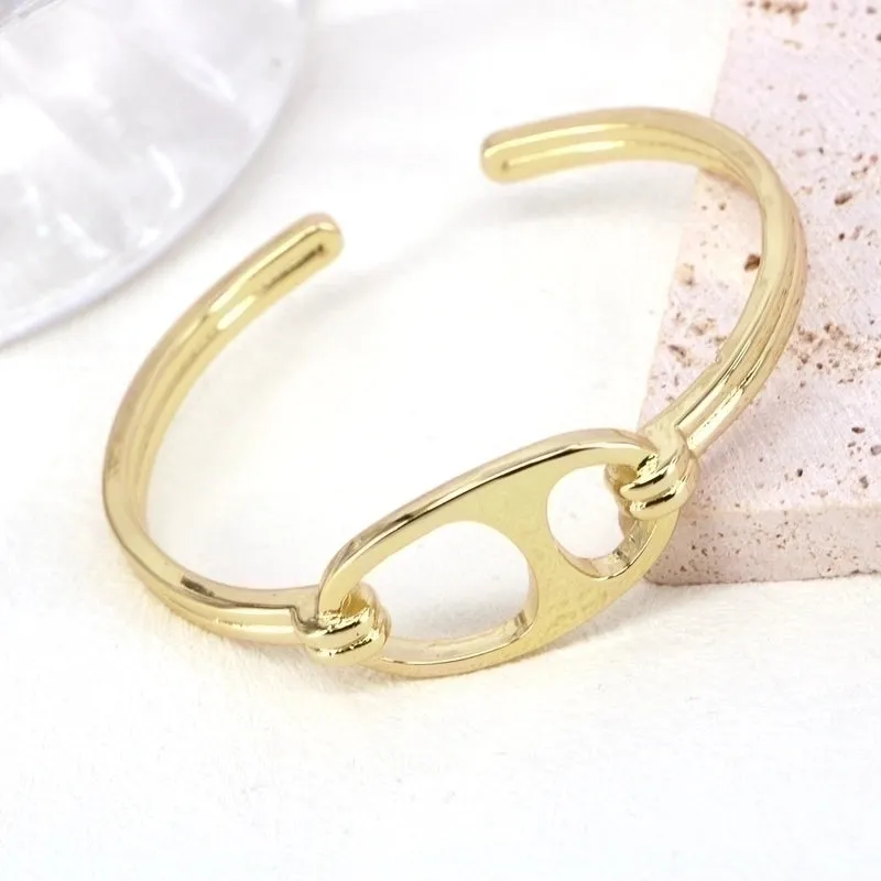 Fashion New Inlaid Zirconium Geometric Metal Pig Nose Copper Open Bracelet Jewelry