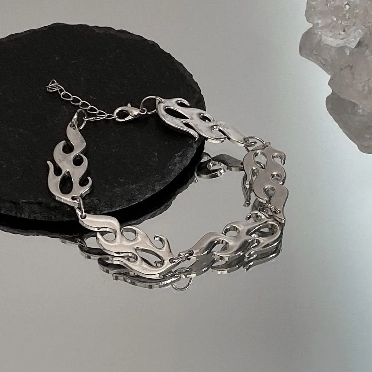 Flame decor metal chain bracelet