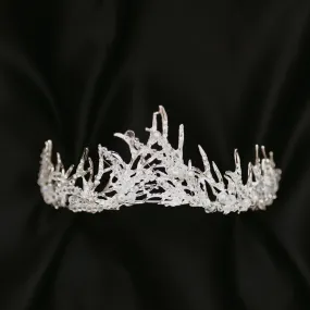 Gilda’s Tiara in White