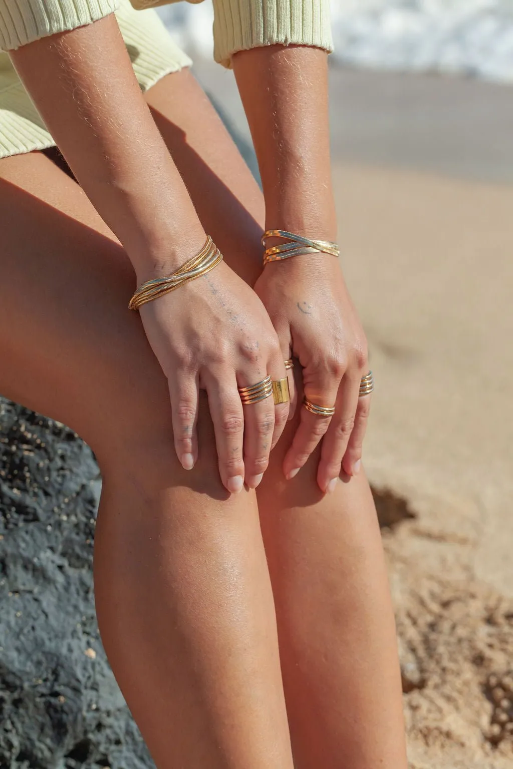 Gold Herringbone Bracelet - Konani