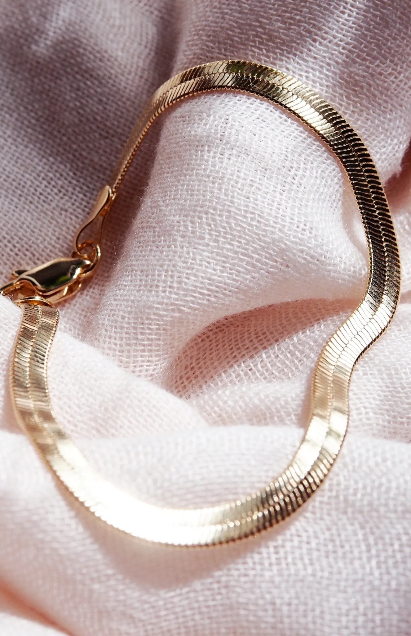 Gold Herringbone Bracelet - Konani