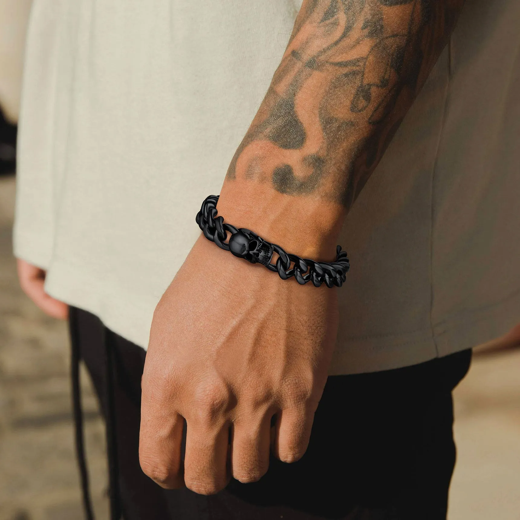 Gothic Heavy Cuban Chain Skull Bracelet For Men in Stainless Steel