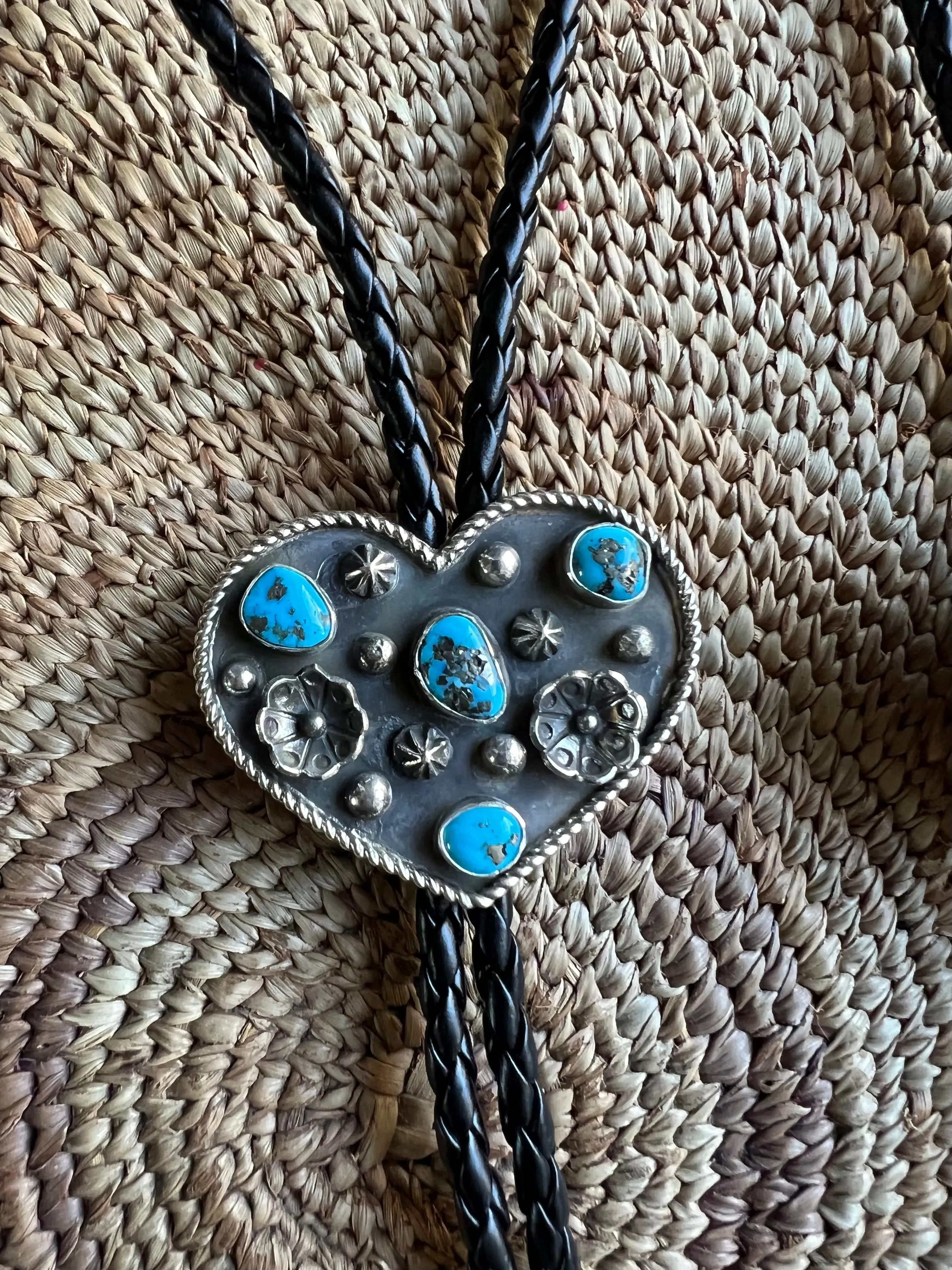 Heart Bolos