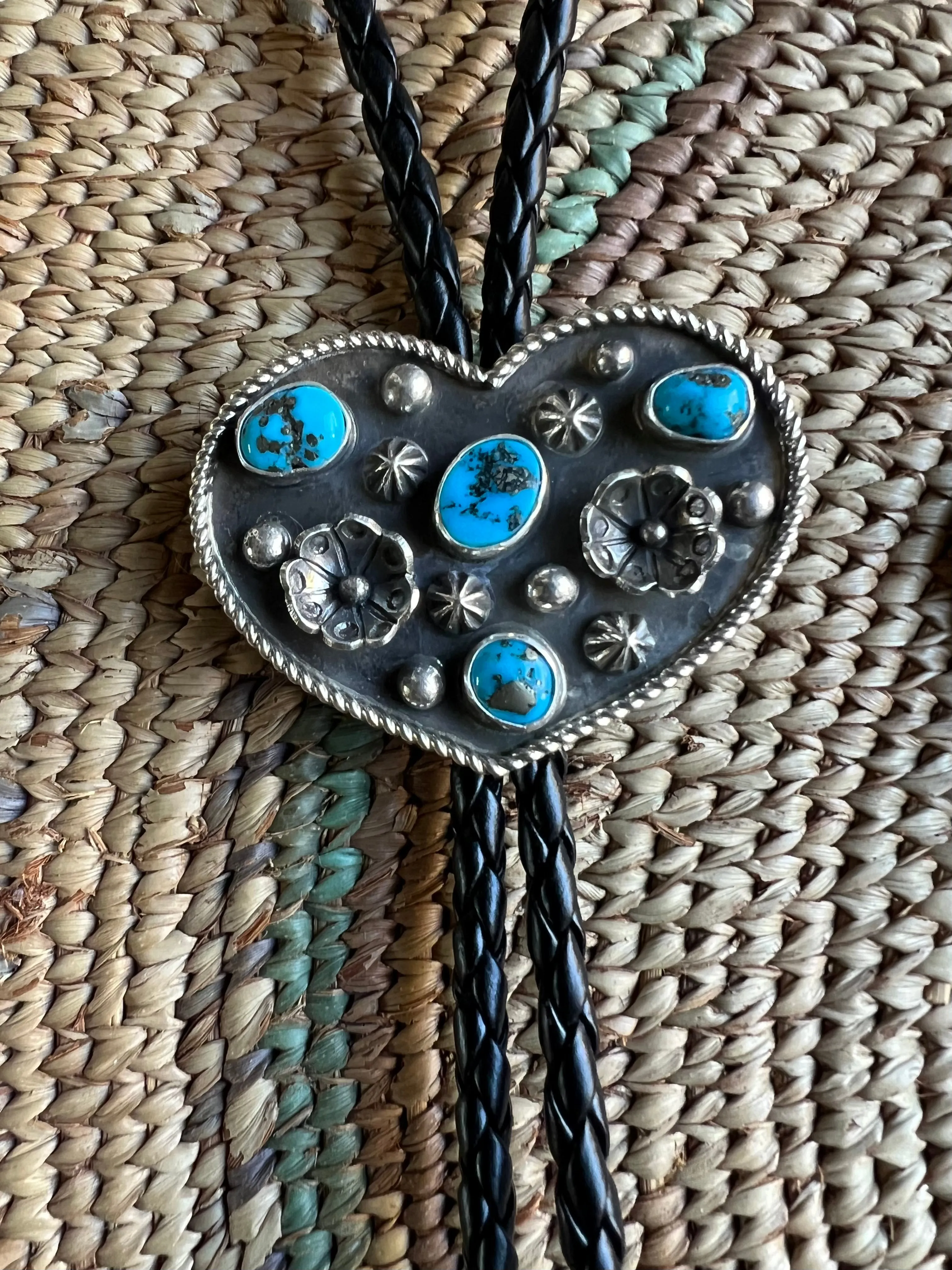 Heart Bolos