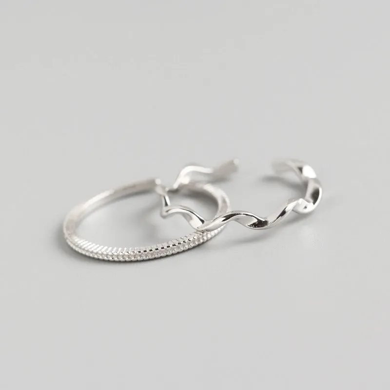 Japanese And Korean Style S925 Sterling Silver Ins Style Geometric Twisted Mobius Very Simple And Fine Little Finger Ring All-match Silver Ring Bracelet