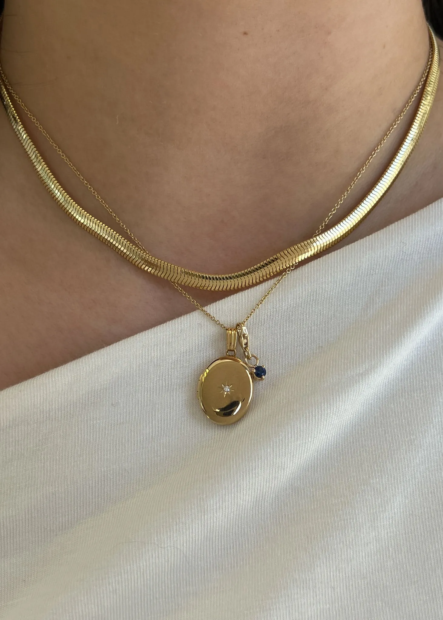 Maison Oval Locket Necklace Diamond