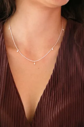 petite pearls necklace { silver   gold }