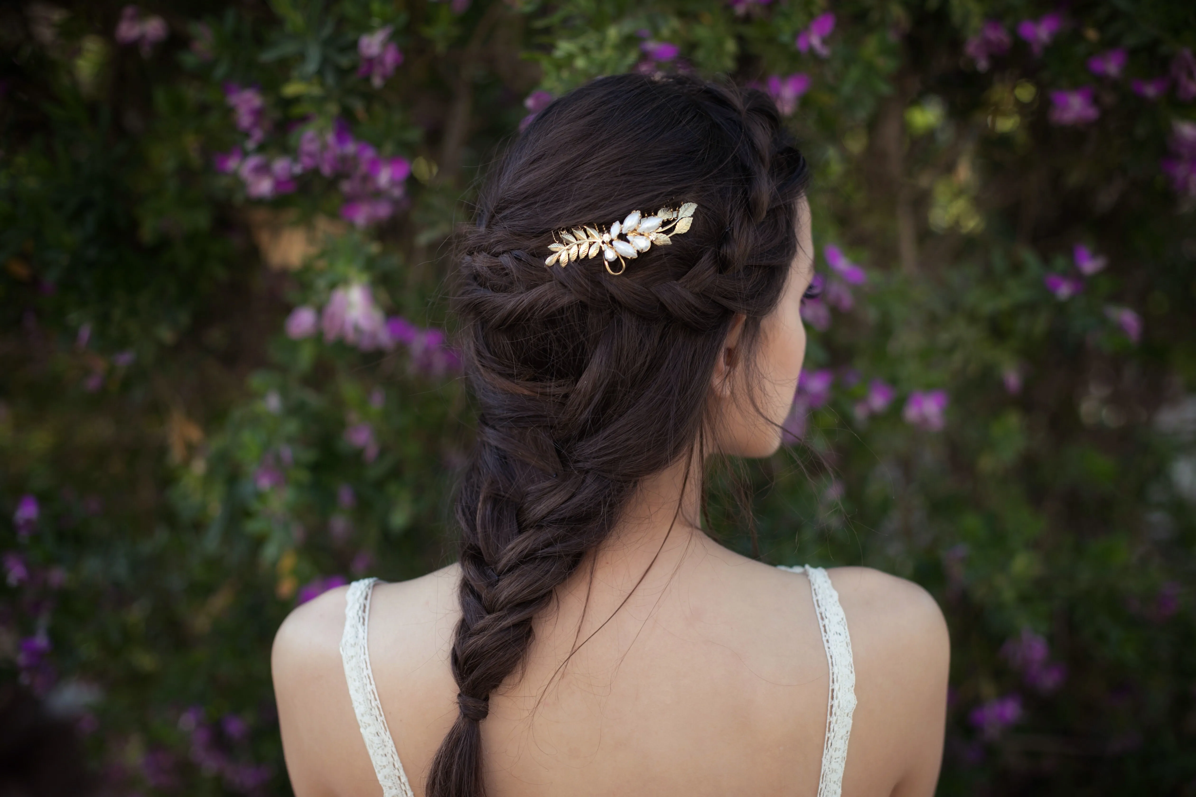 Preorder* Victoria Comb