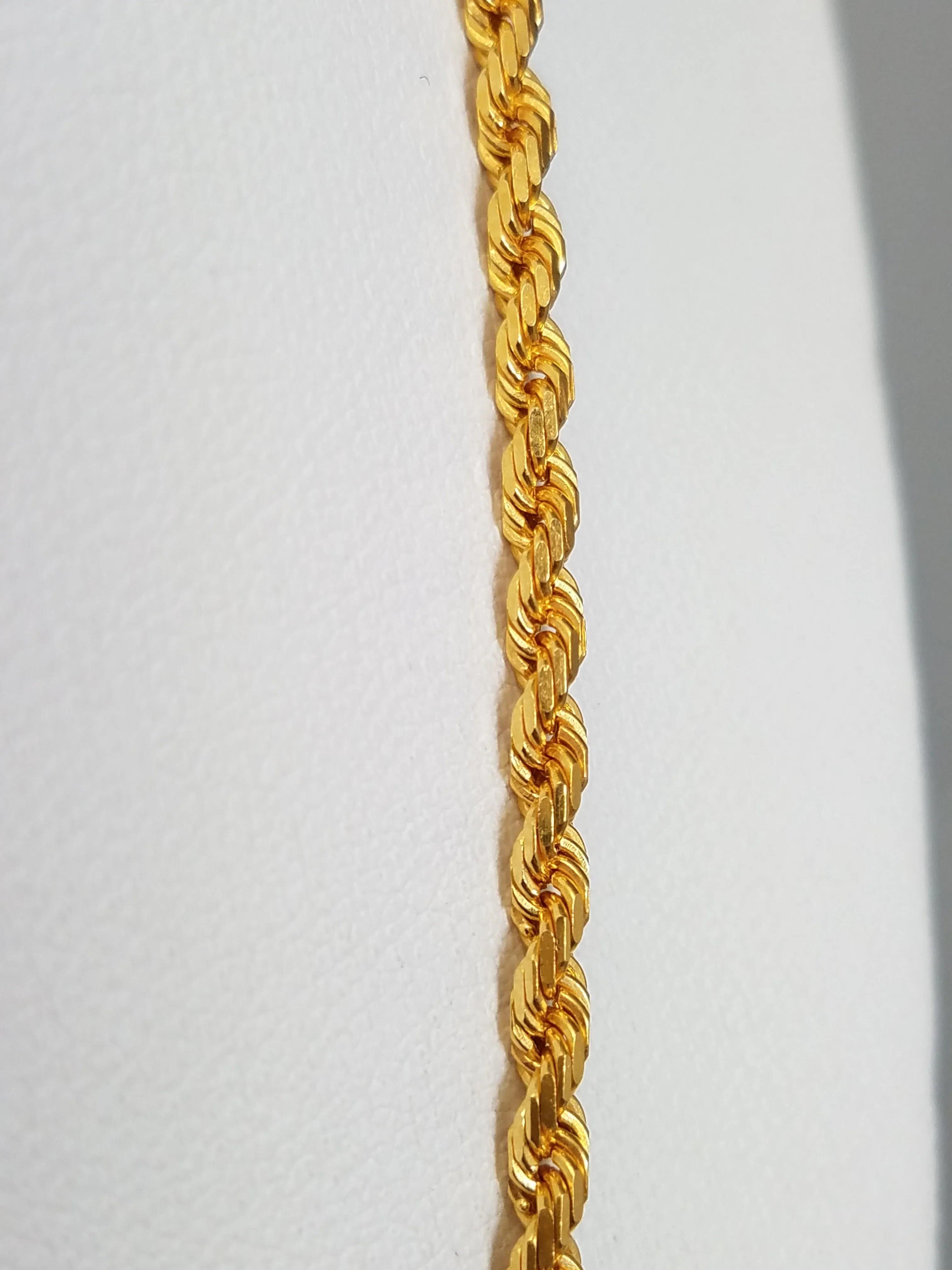 Radiant 22k Yellow Gold Solid Diamond Cut Rope 20" Necklace