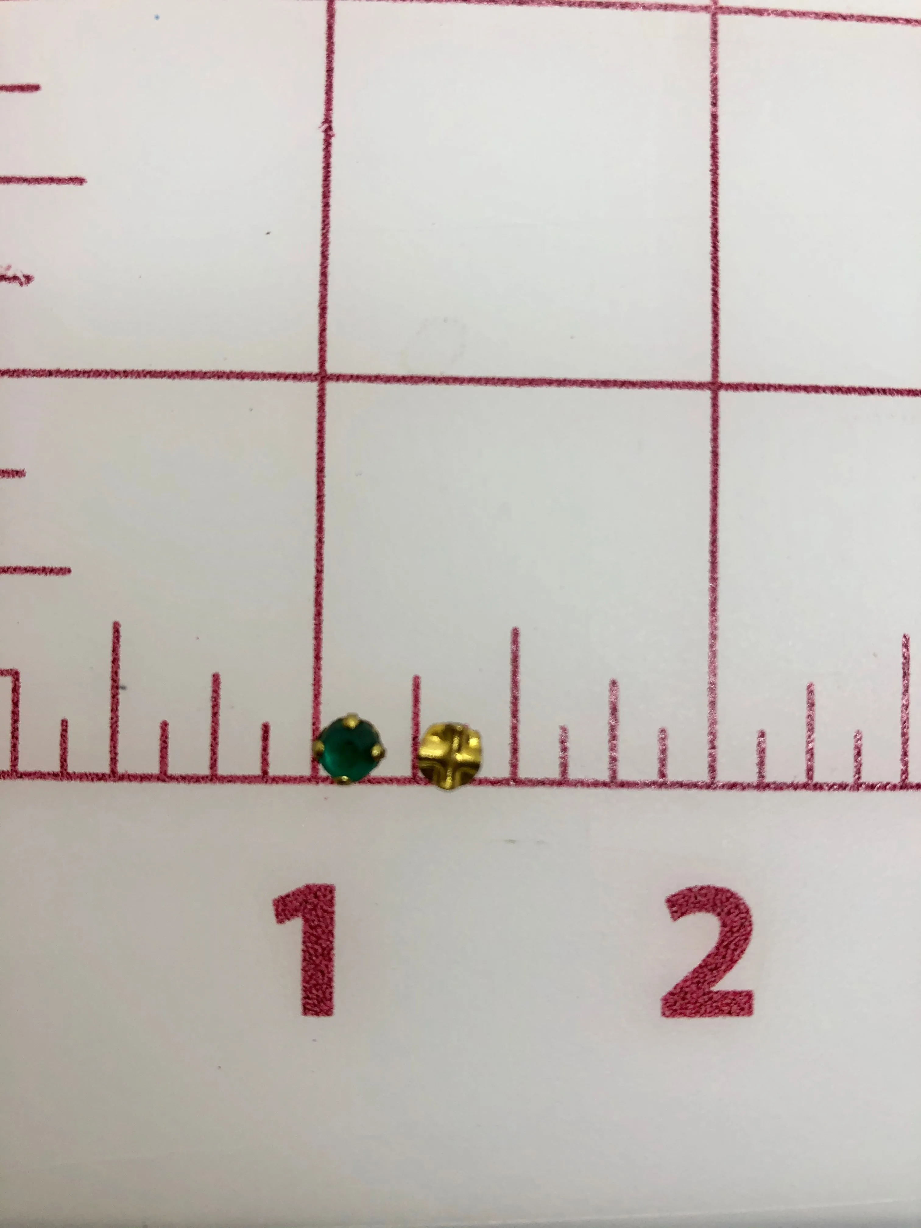 Rhinestones - 16SS Vintage Swarovski Rose Montees in Gold Settings Emerald 24pc-Pack