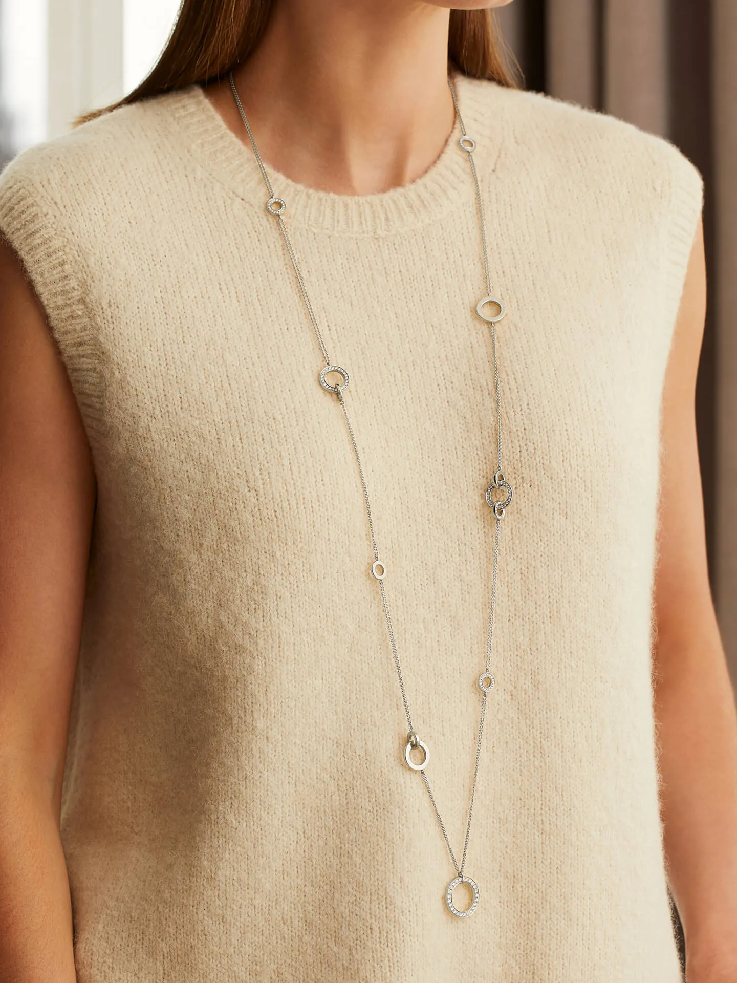 Roulette Long White Gold Diamond Necklace