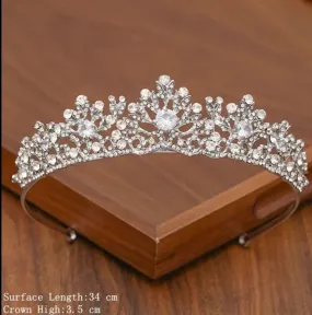 Round Flowerettes Tiara