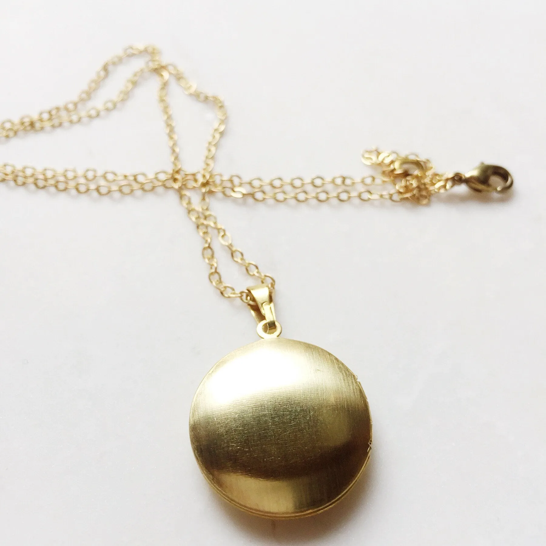 Simple Tiny Gold Locket
