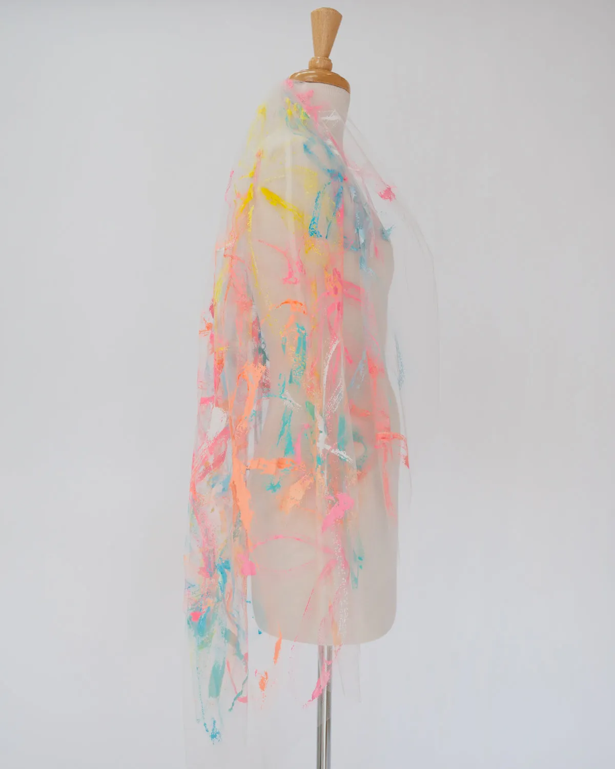 Single Tier Fingertip Length Veil