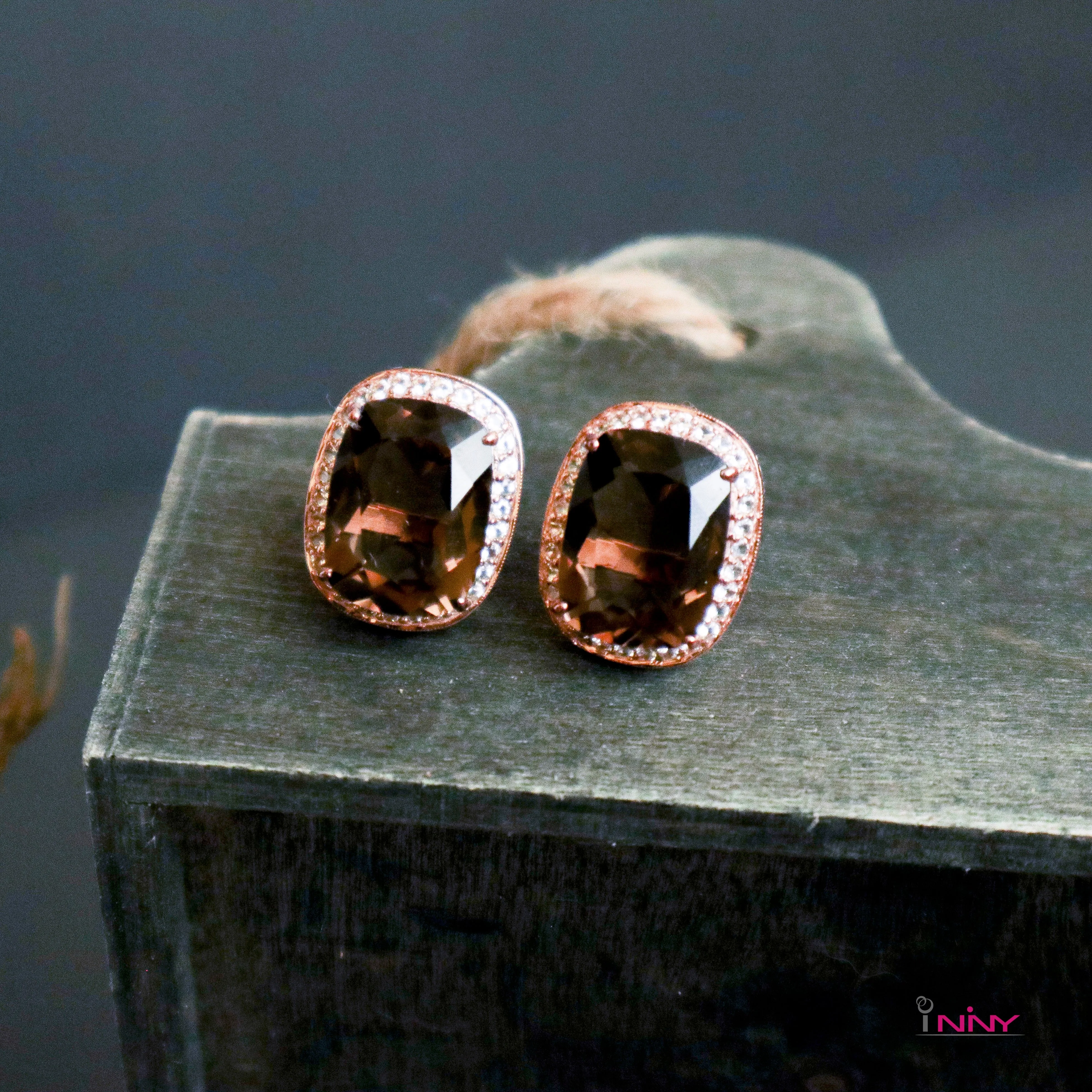 Smokey Quartz with White Sapphire
