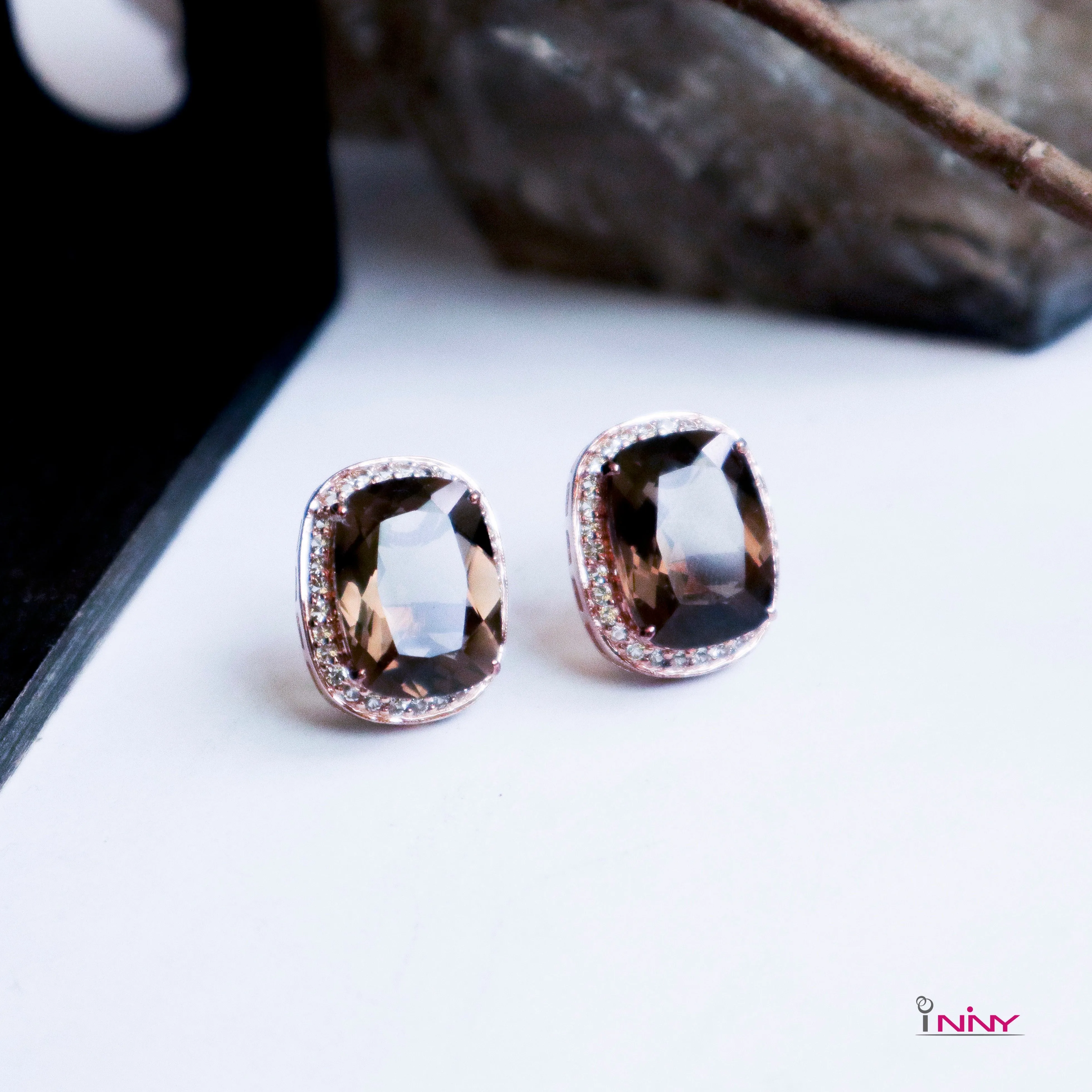 Smokey Quartz with White Sapphire