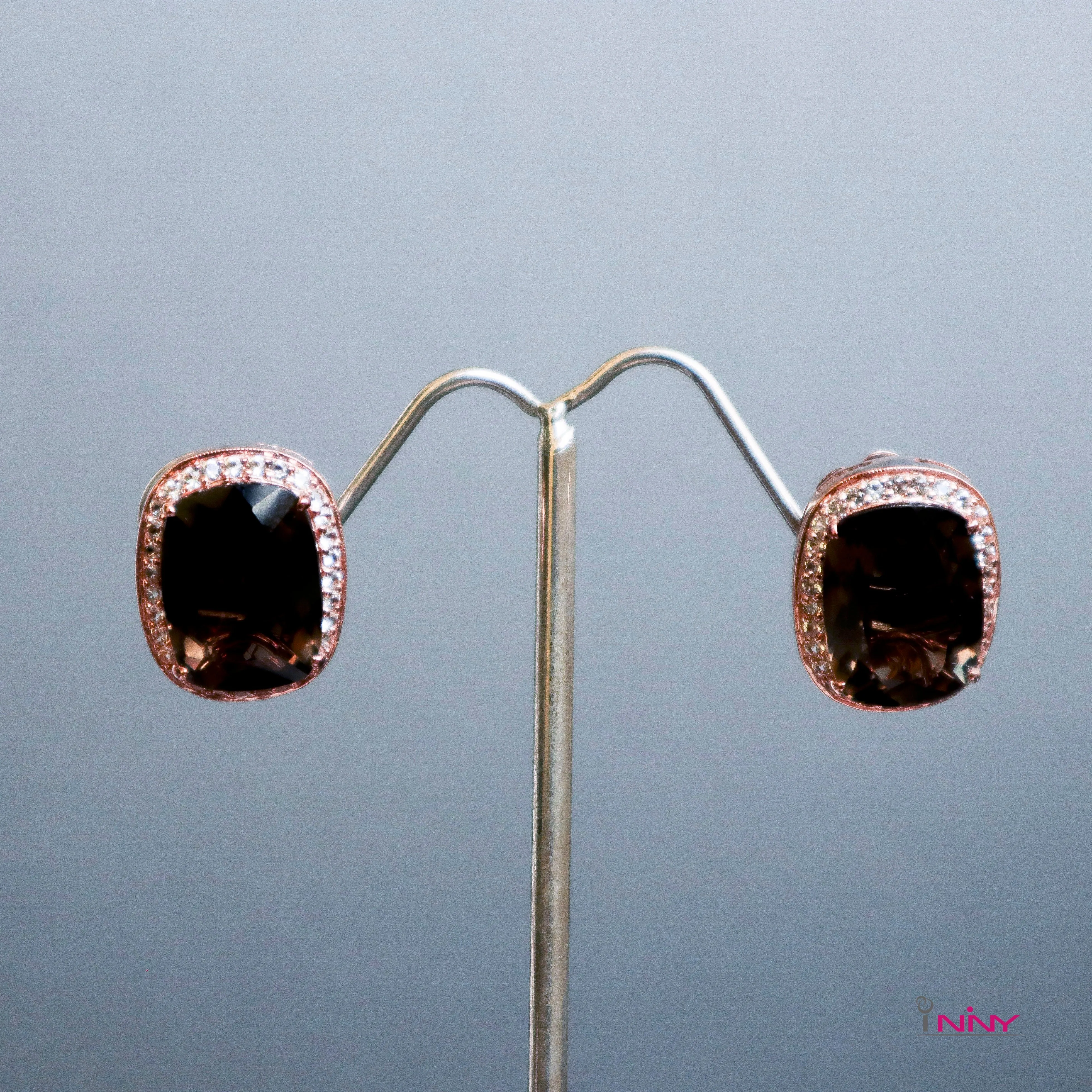 Smokey Quartz with White Sapphire