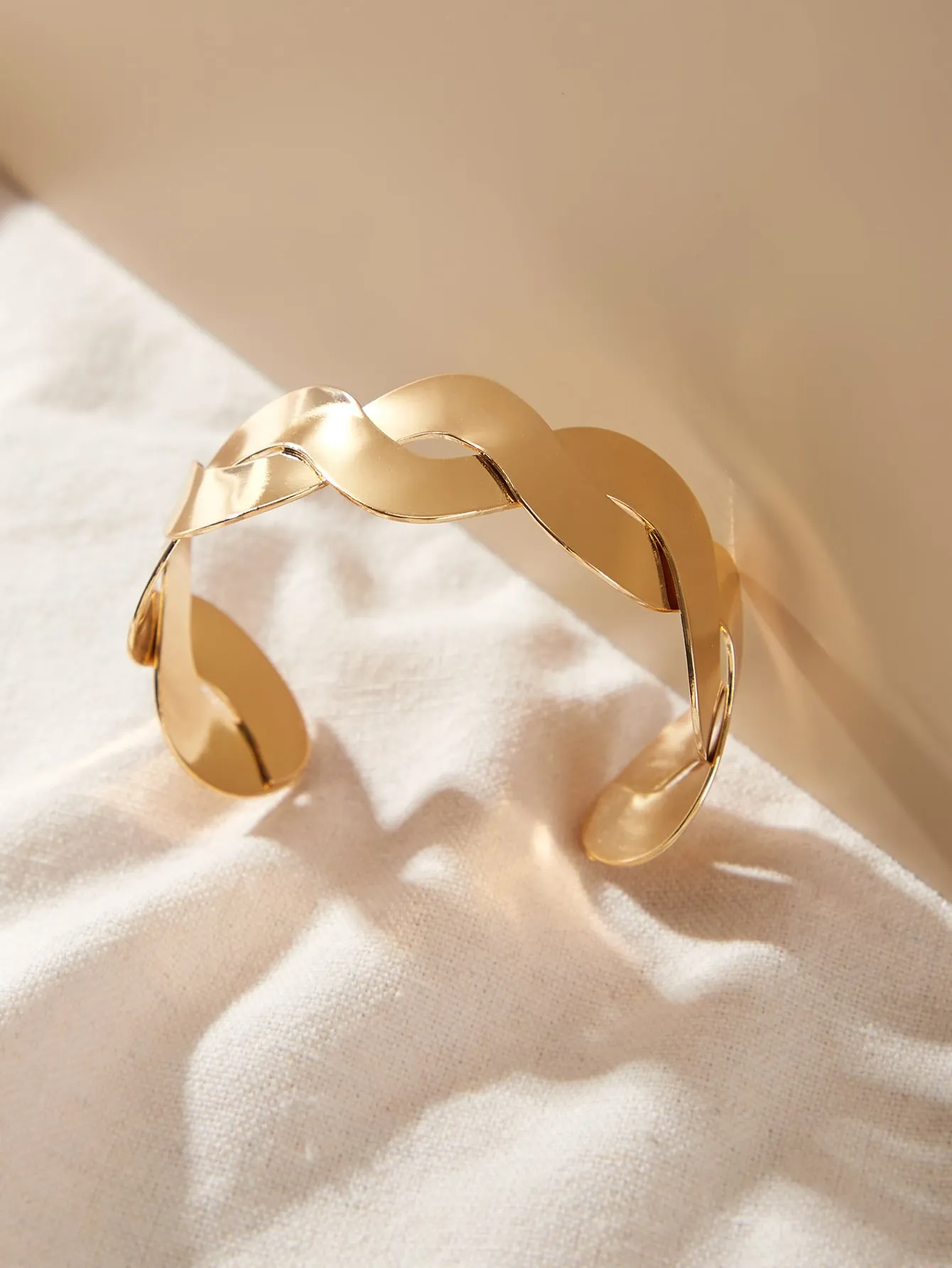 Temperament Fashion Alloy Glossy Women's Open Bracelet