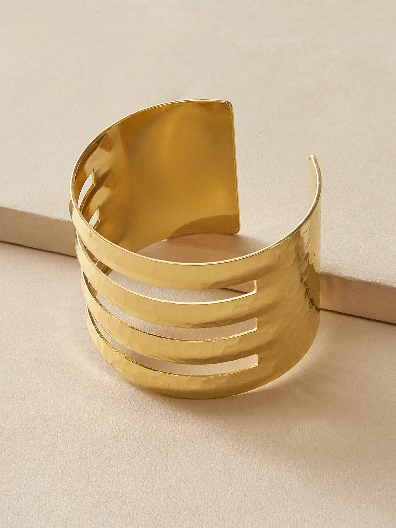 Temperament Fashion Alloy Glossy Women's Open Bracelet