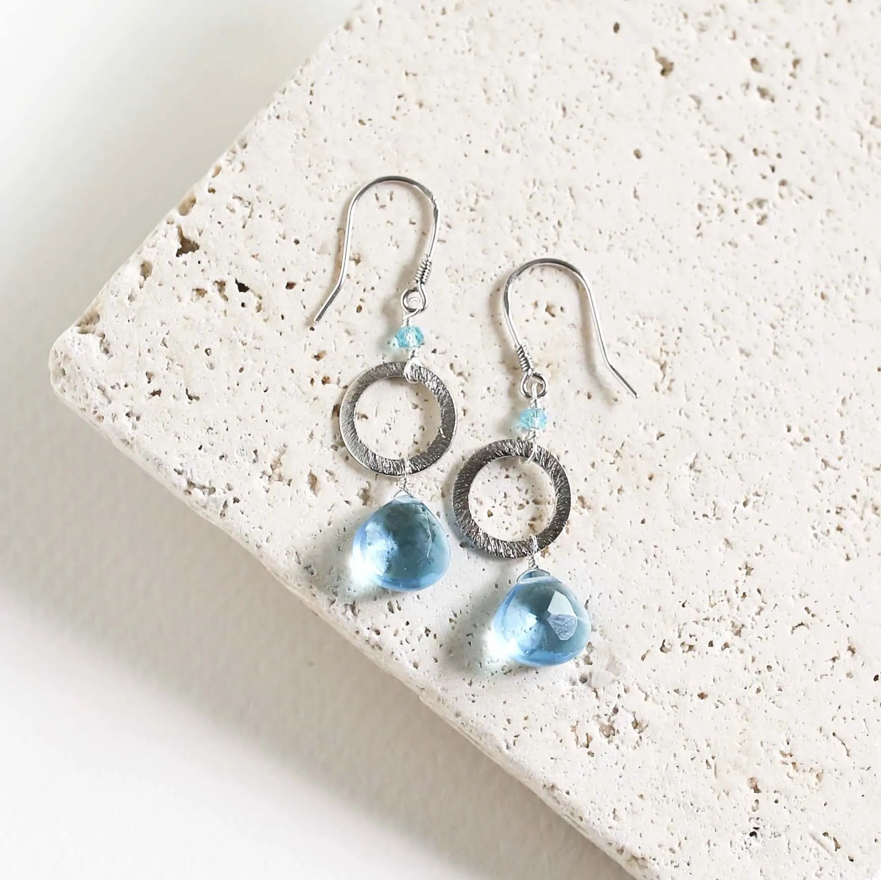 The Airie Earring - Aquamarine Quartz Gold