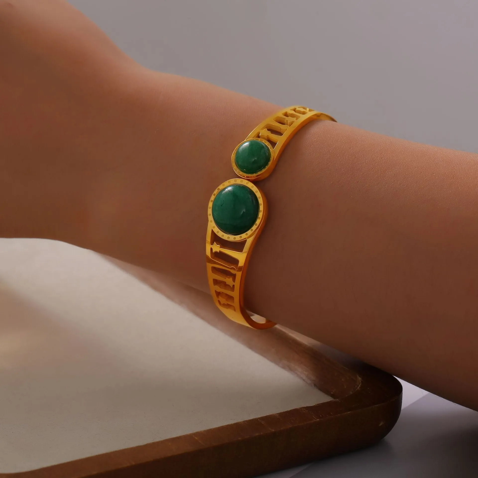 Tianhe Green Stone Roman-inspired Multi-layer Bracelet with Hollow Design
