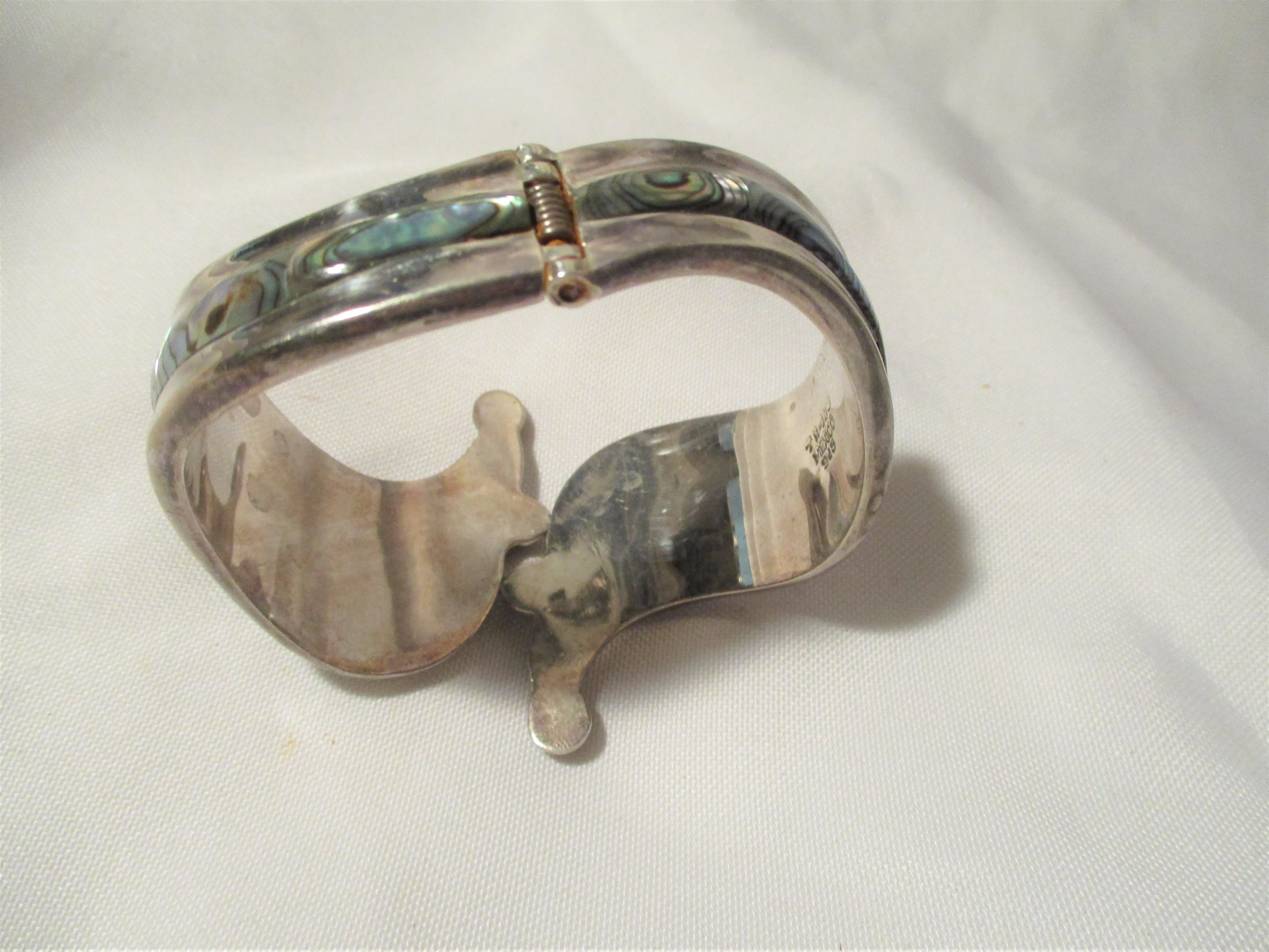 Vintage Signed TAXCO ABALONE Sterling Silver Hinged CUFF BRACELET BAND Jewelry Boho Statement