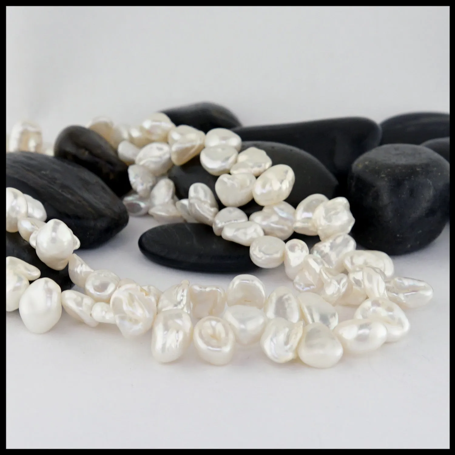 White Petal Pearl Necklace
